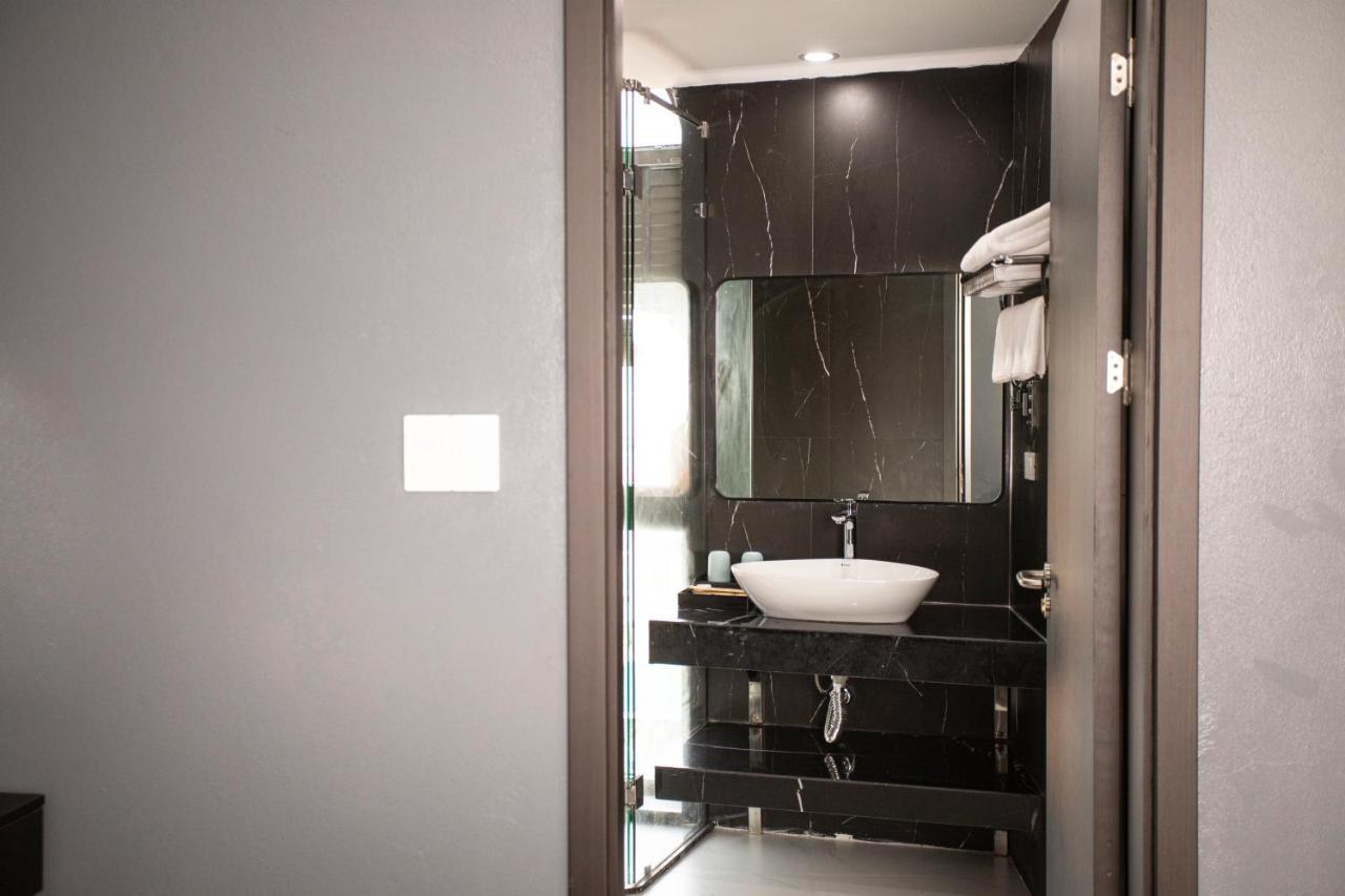 La Maison Boutique Hotel Као Банг Екстериор снимка